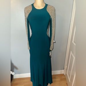 Brand new xscape green long sleeve dress